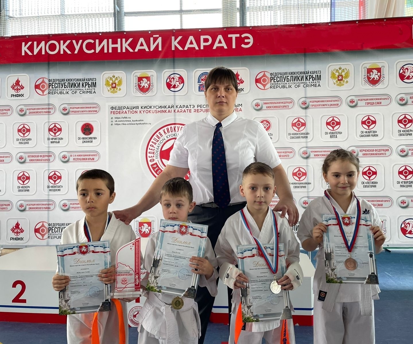 <span style="font-style: italic; font-weight: bold;">Группа для детей с 7 лет<span>&nbsp;</span></span>
